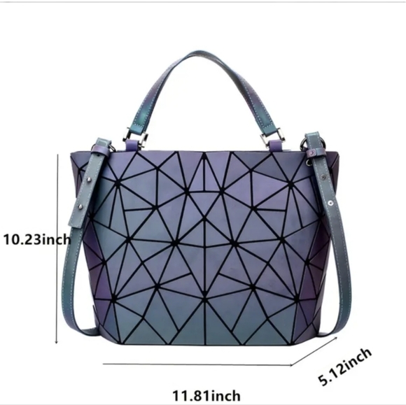 Luminous Holographic Geometric Pattern Shoulder or Crossbody Bag - Picture 2 of 4